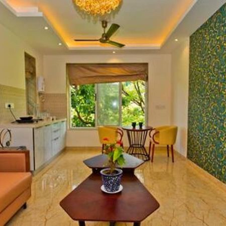 Apartment 5 - Luxurious Apartment In Candolim Nerul  Buitenkant foto